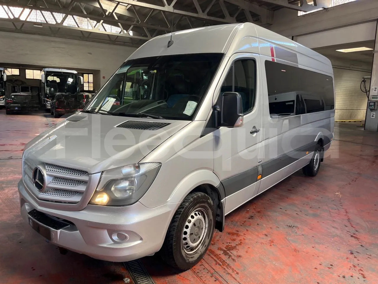 Mercedes-Benz Sprinter - حافلة صغيرة, ميكروباص: صورة 4 Mercedes-Benz Sprinter - حافلة صغيرة, ميكروباص: صورة 4