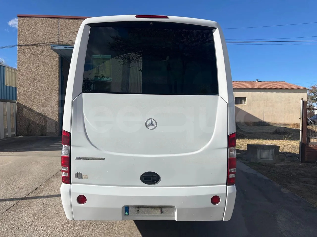 Mercedes-Benz Sprinter - مركبة كوتش: صورة 5 Mercedes-Benz Sprinter - مركبة كوتش: صورة 5