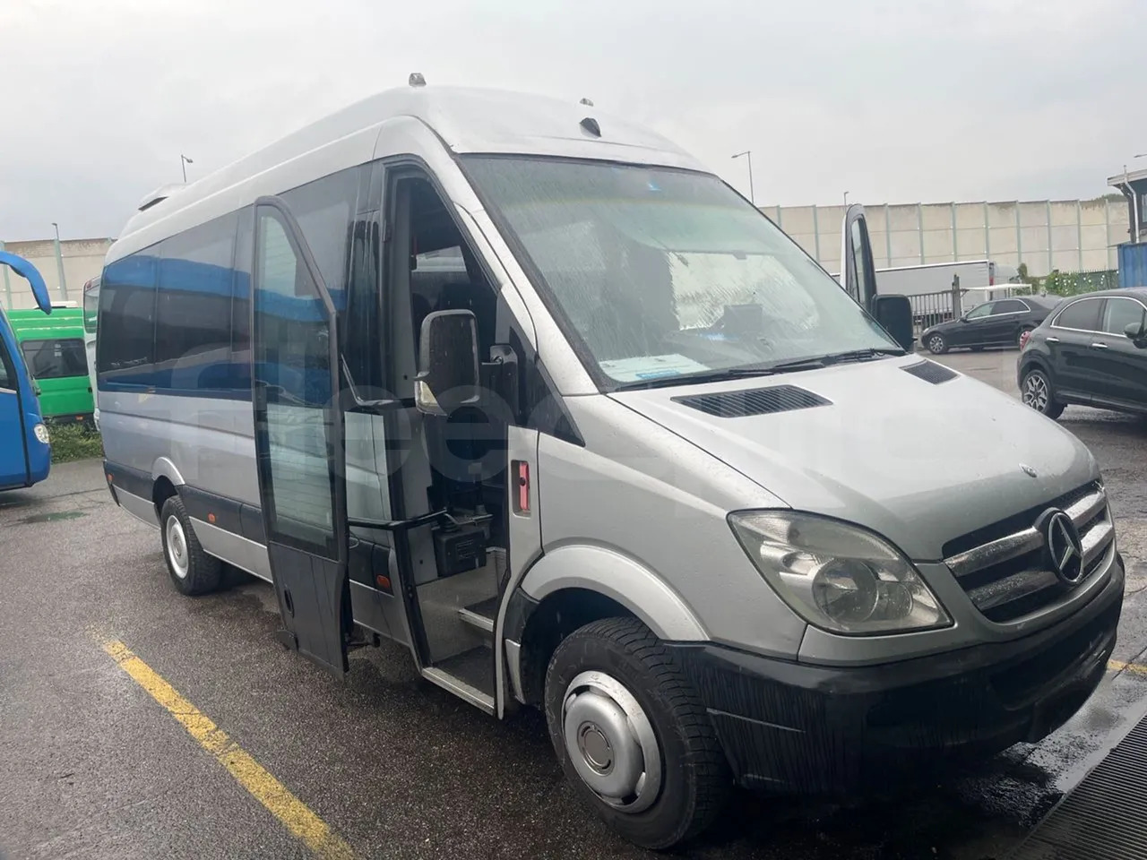 Mercedes-Benz Sprinter - حافلة صغيرة, ميكروباص: صورة 1 Mercedes-Benz Sprinter - حافلة صغيرة, ميكروباص: صورة 1
