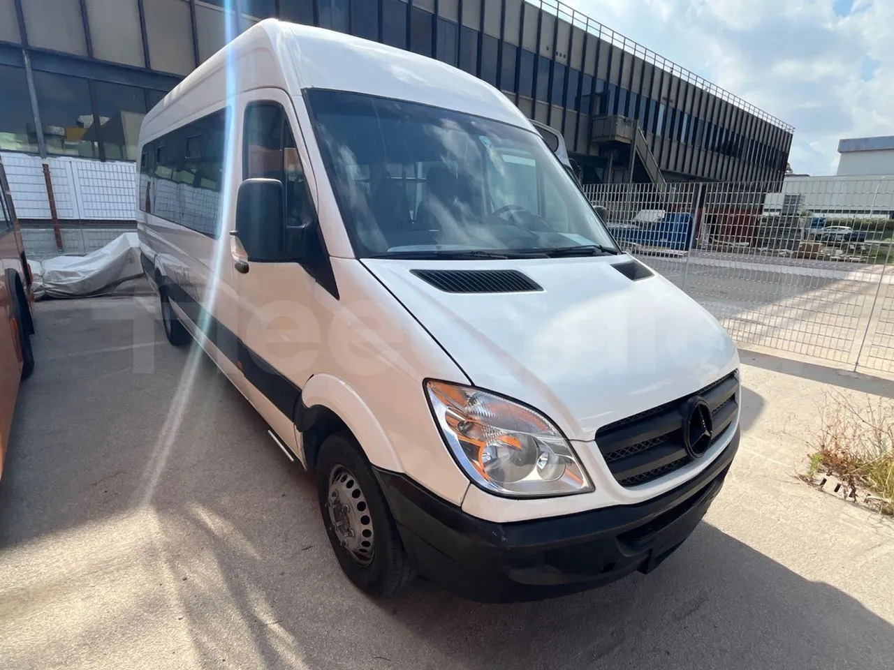 Mercedes-Benz Sprinter - حافلة صغيرة, ميكروباص: صورة 1 Mercedes-Benz Sprinter - حافلة صغيرة, ميكروباص: صورة 1