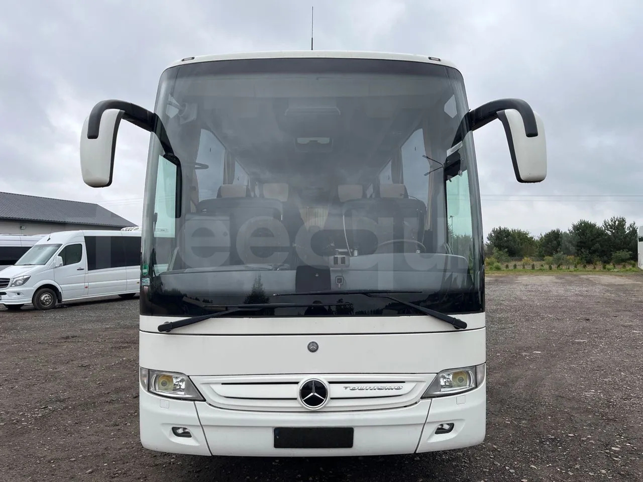 Mercedes-Benz Tourismo - مركبة كوتش: صورة 2 Mercedes-Benz Tourismo - مركبة كوتش: صورة 2