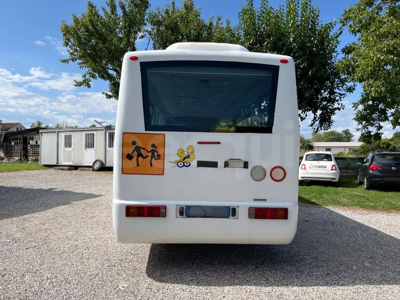 Mercedes-Benz Vario - حافلة مدرسية: صورة 5 Mercedes-Benz Vario - حافلة مدرسية: صورة 5
