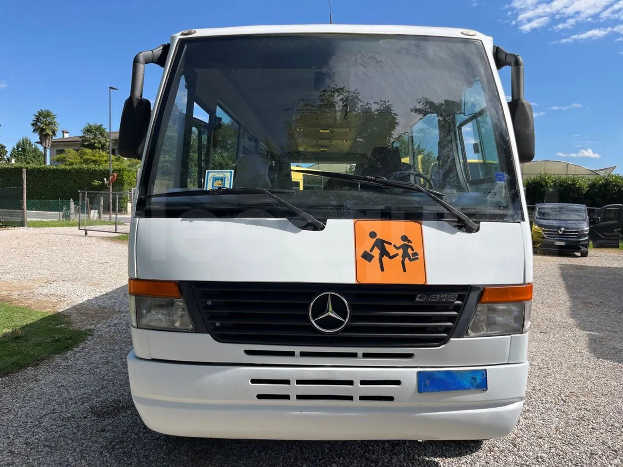 Mercedes-Benz Vario - حافلة مدرسية: صورة 2 Mercedes-Benz Vario - حافلة مدرسية: صورة 2