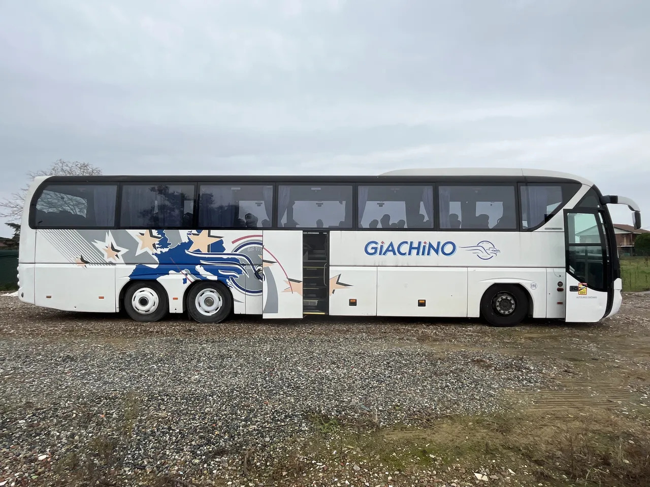 مركبة كوتش Neoplan P22: صورة 12