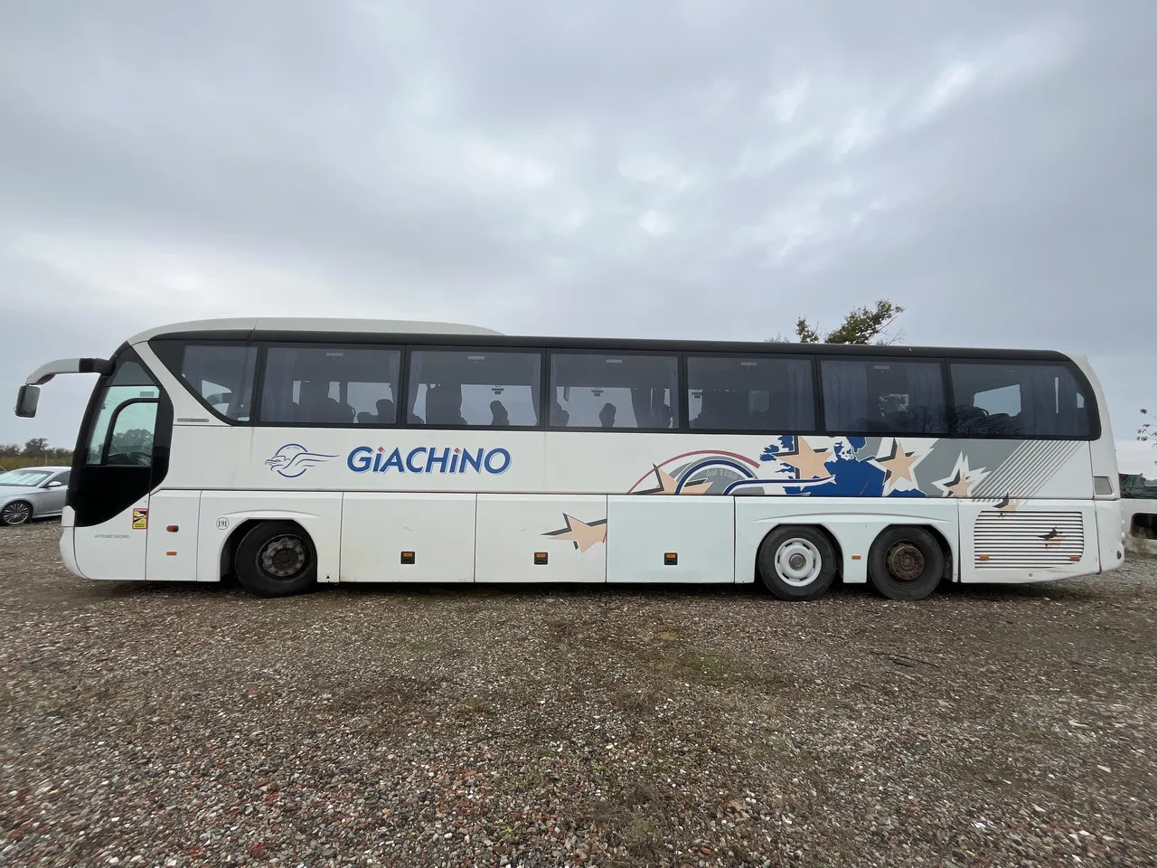 Neoplan P22 - مركبة كوتش: صورة 5 Neoplan P22 - مركبة كوتش: صورة 5