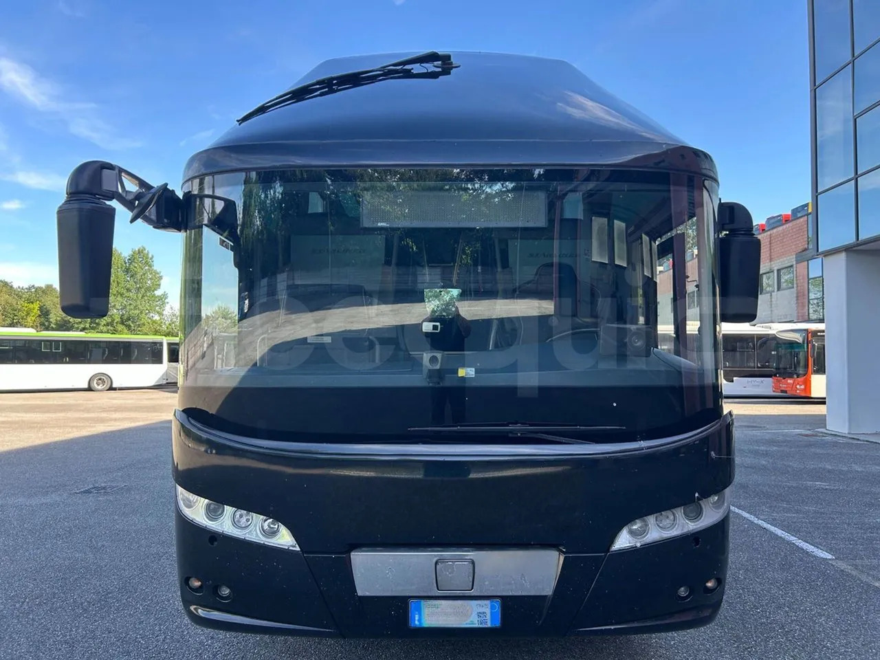 Neoplan Starliner - مركبة كوتش: صورة 2 Neoplan Starliner - مركبة كوتش: صورة 2