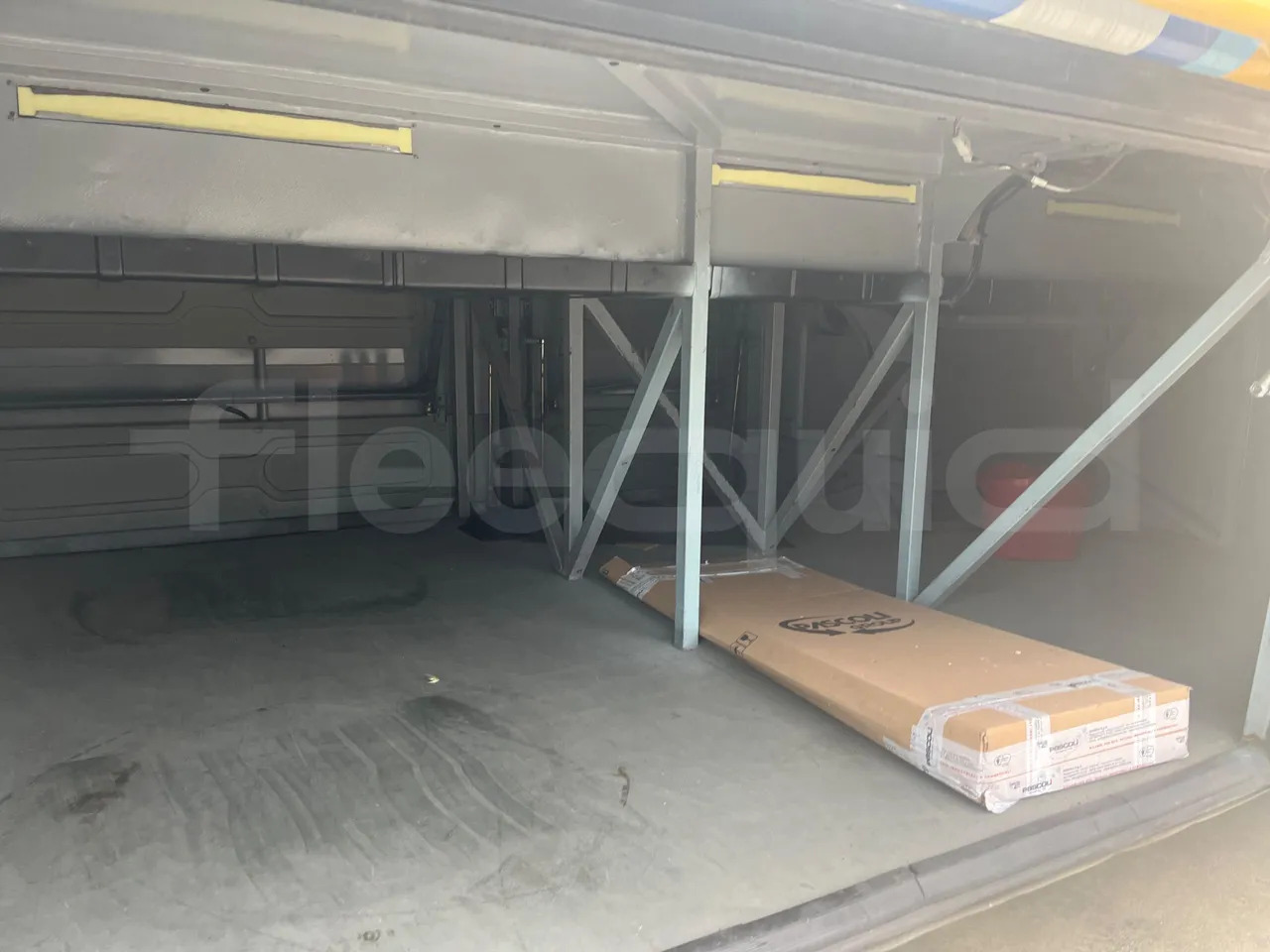 مركبة كوتش Neoplan Tourliner: صورة 8