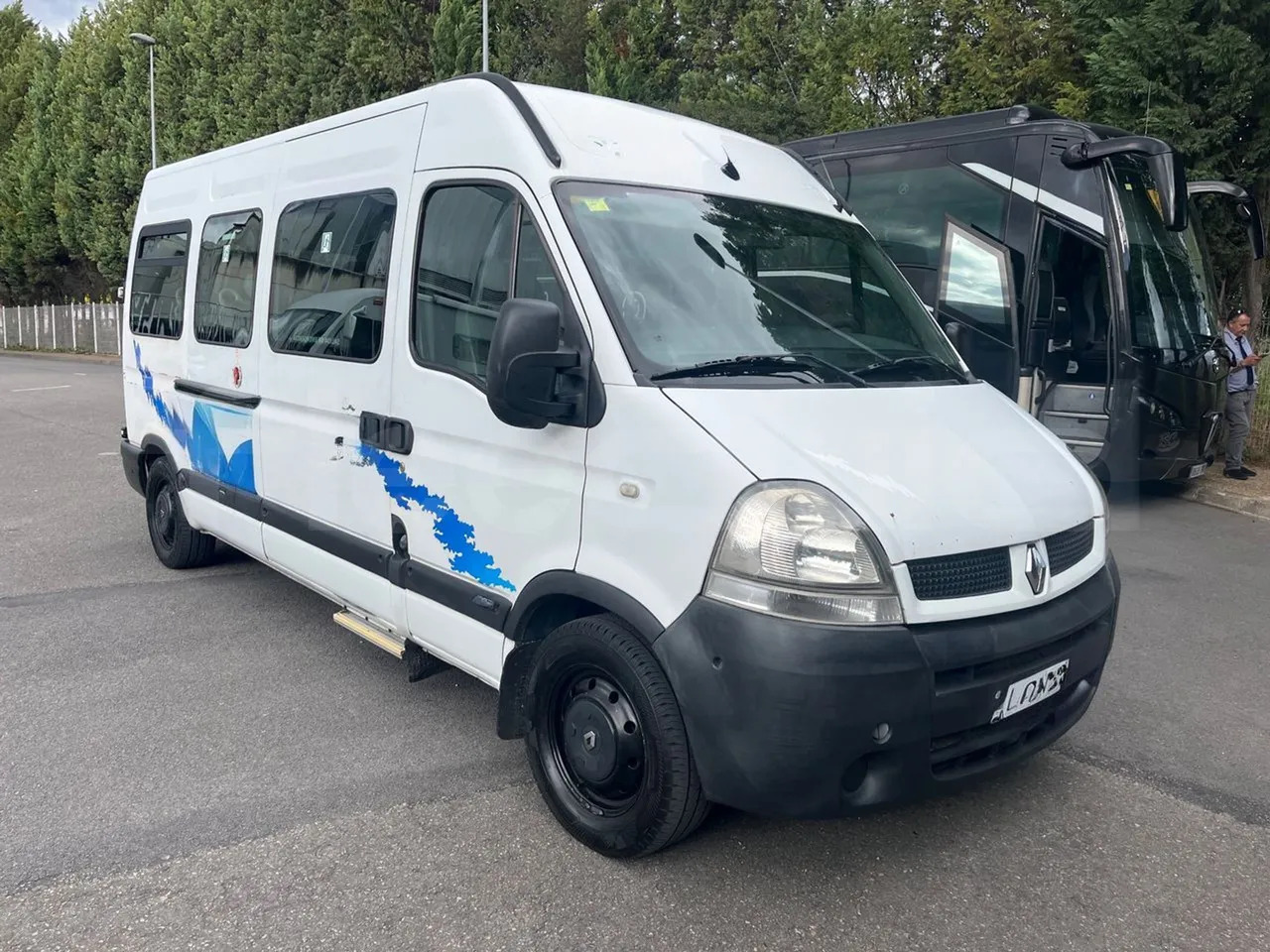 Renault Master - حافلة سوبربان: صورة 1 Renault Master - حافلة سوبربان: صورة 1