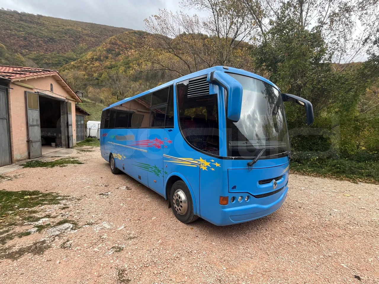 Renault Millenium 250 - مركبة كوتش: صورة 1 Renault Millenium 250 - مركبة كوتش: صورة 1