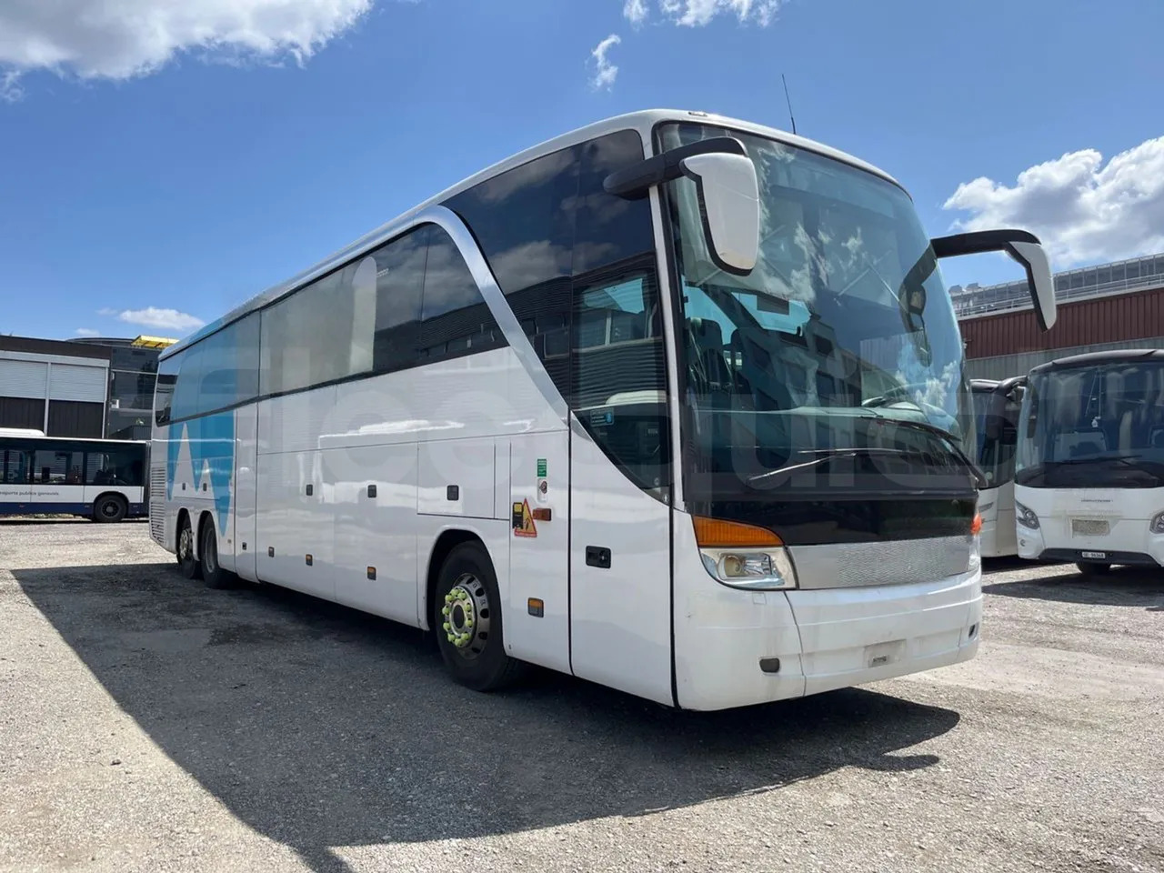 Setra S 417 - مركبة كوتش: صورة 1 Setra S 417 - مركبة كوتش: صورة 1