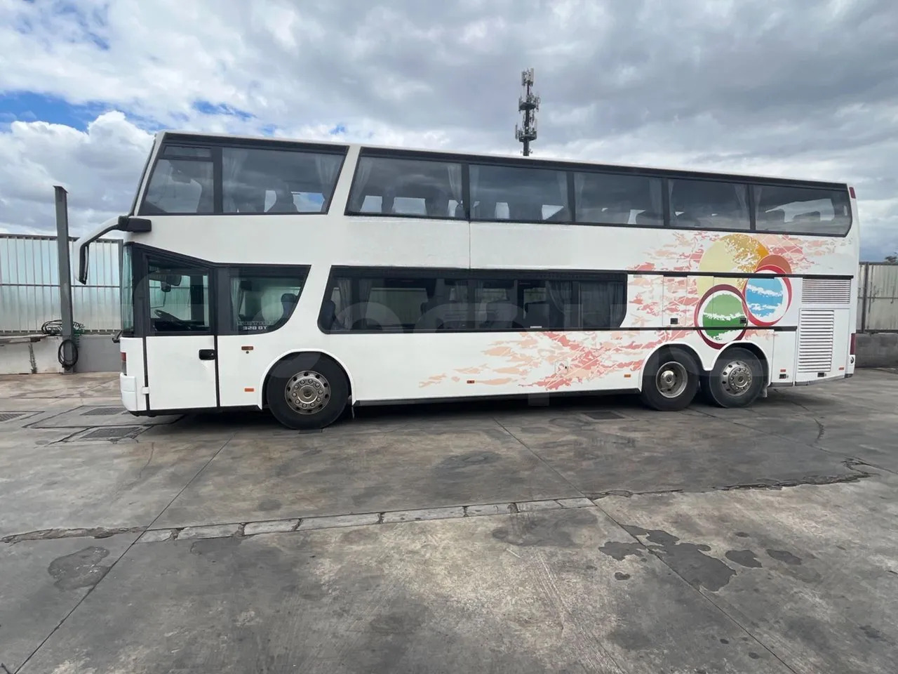 مركبة كوتش Setra S328: صورة 6