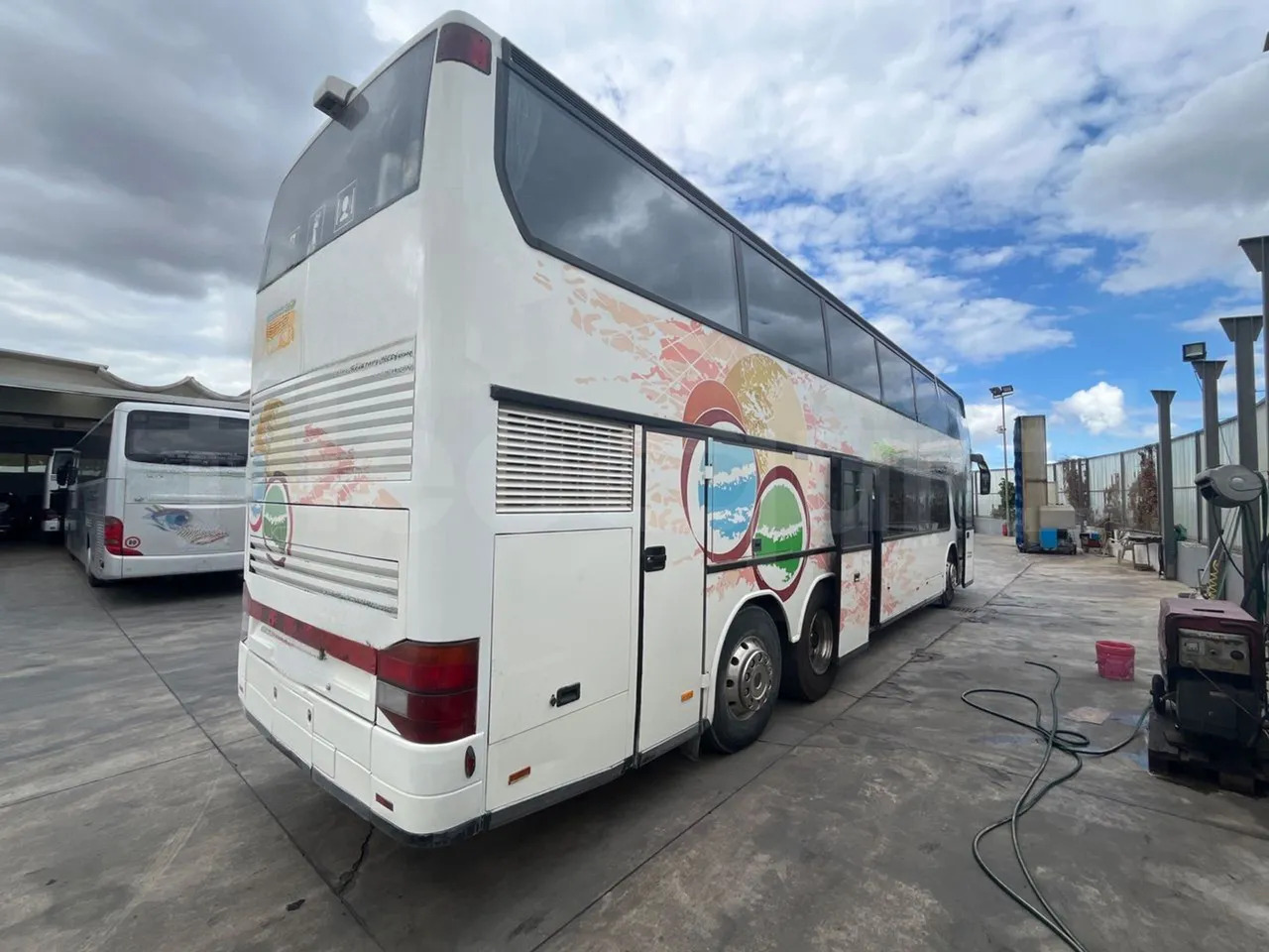 مركبة كوتش Setra S328: صورة 9