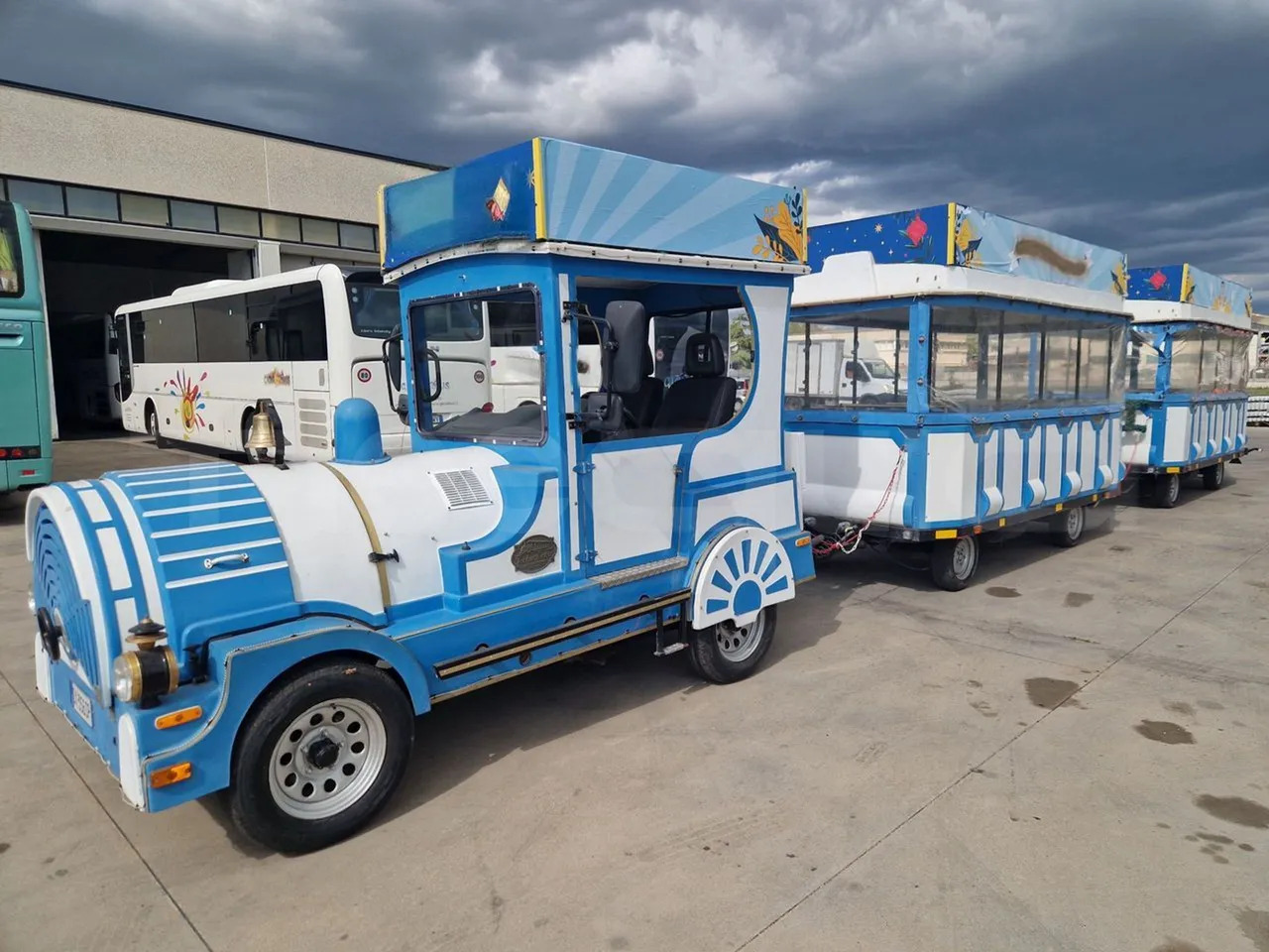 Suzuki Road train - مركبة كوتش: صورة 4 Suzuki Road train - مركبة كوتش: صورة 4