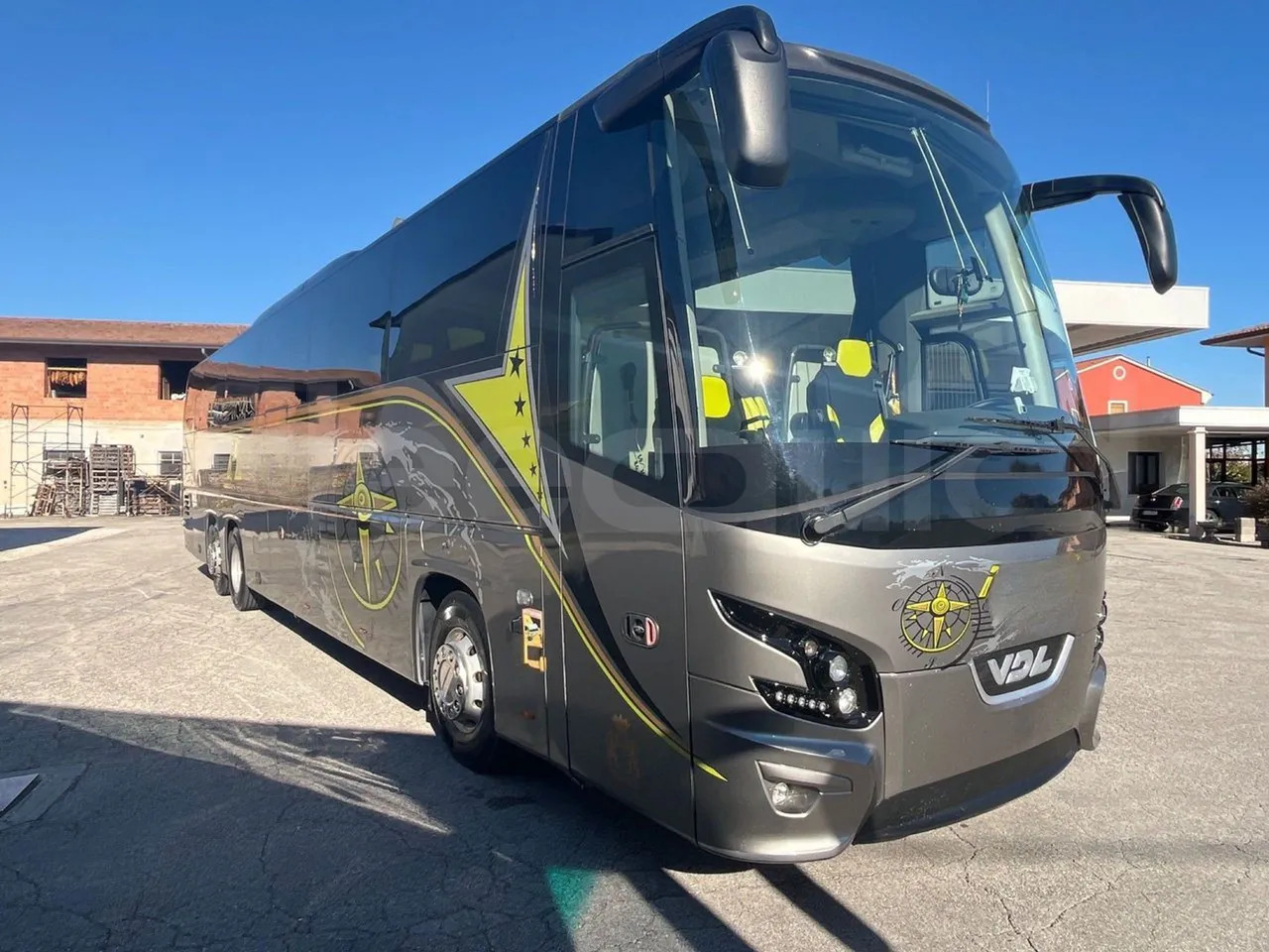 Vdl FUTURA FHD2 - مركبة كوتش: صورة 1 Vdl FUTURA FHD2 - مركبة كوتش: صورة 1