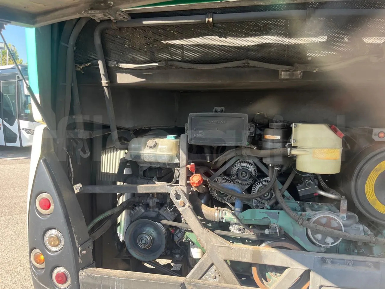 Volvo B12B - مركبة كوتش: صورة 5 Volvo B12B - مركبة كوتش: صورة 5