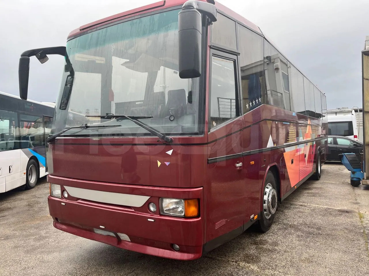 Volvo B12 - مركبة كوتش: صورة 4 Volvo B12 - مركبة كوتش: صورة 4