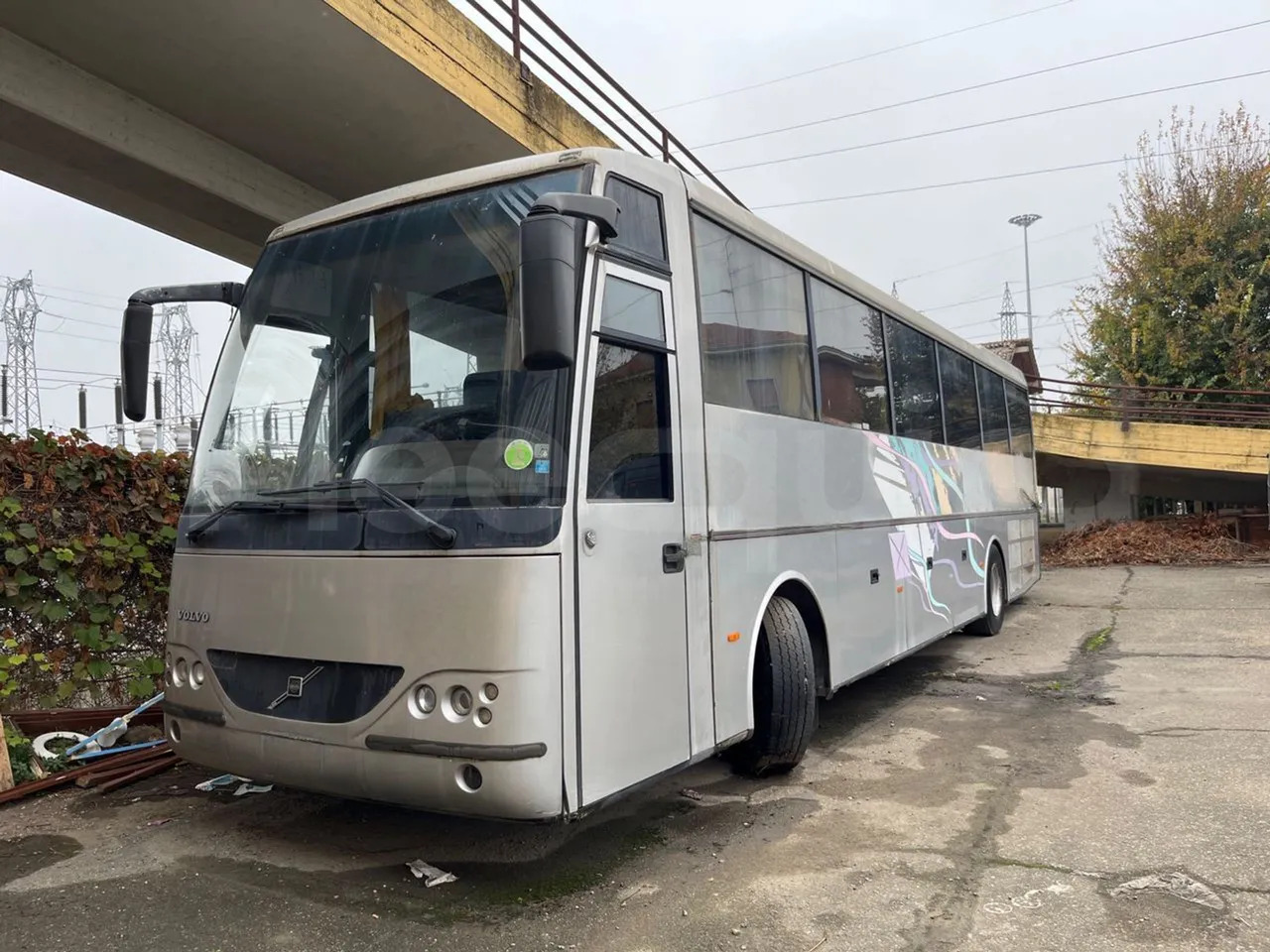 Volvo Barbi Genesis - مركبة كوتش: صورة 4 Volvo Barbi Genesis - مركبة كوتش: صورة 4