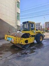 Bomag BW 220D-40 - مدحلة اسفلت: صورة 3 Bomag BW 220D-40 - مدحلة اسفلت: صورة 3