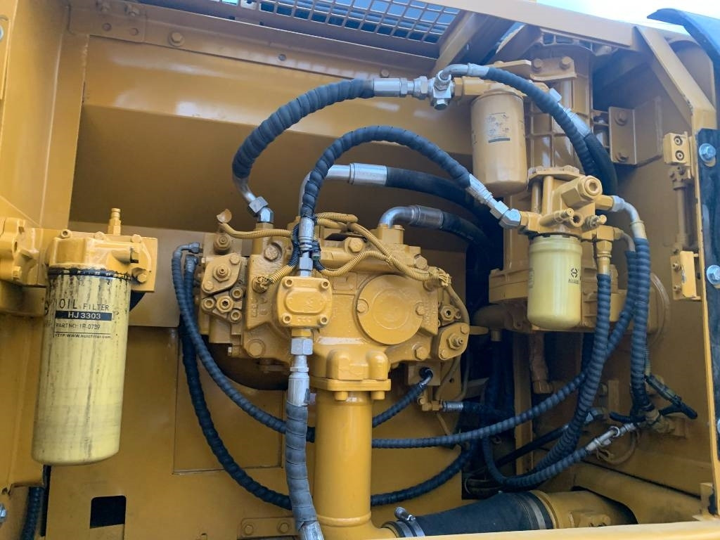 CAT 325 D - حفار زحاف: صورة 4 CAT 325 D - حفار زحاف: صورة 4