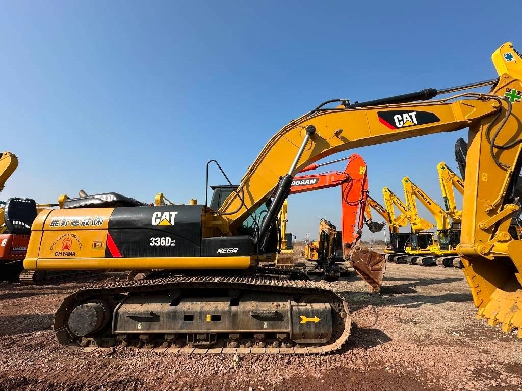 CAT 336 D2 - حفار زحاف: صورة 1 CAT 336 D2 - حفار زحاف: صورة 1