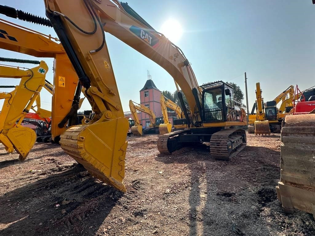 CAT 336 D2 - حفار زحاف: صورة 2 CAT 336 D2 - حفار زحاف: صورة 2