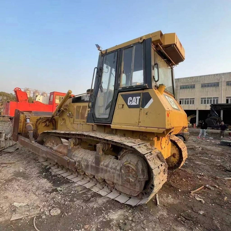 CAT D 6 G - جرافة: صورة 2 CAT D 6 G - جرافة: صورة 2