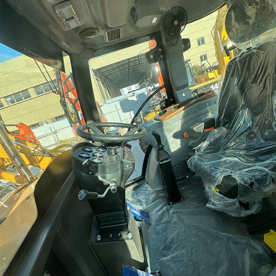 CATERPILLAR 420F - جرافة حفار: صورة 4 CATERPILLAR 420F - جرافة حفار: صورة 4