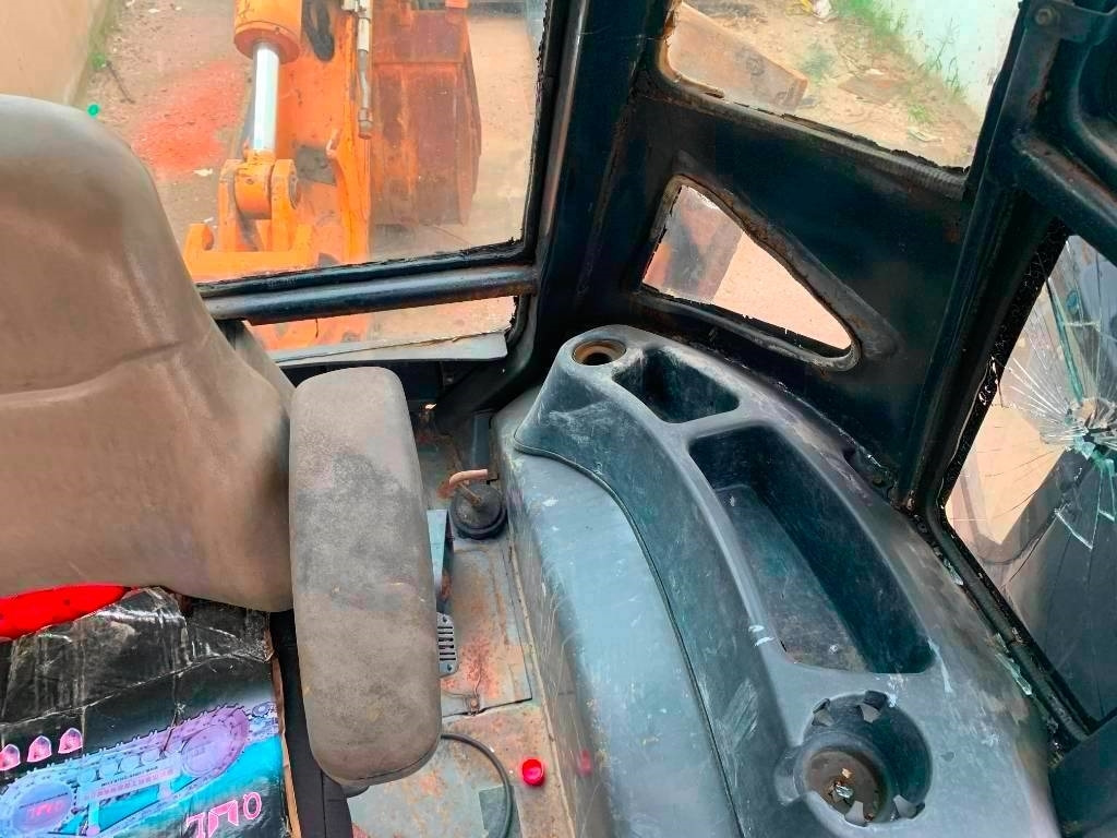 Case 580 M  - جرافة حفار: صورة 5 Case 580 M  - جرافة حفار: صورة 5