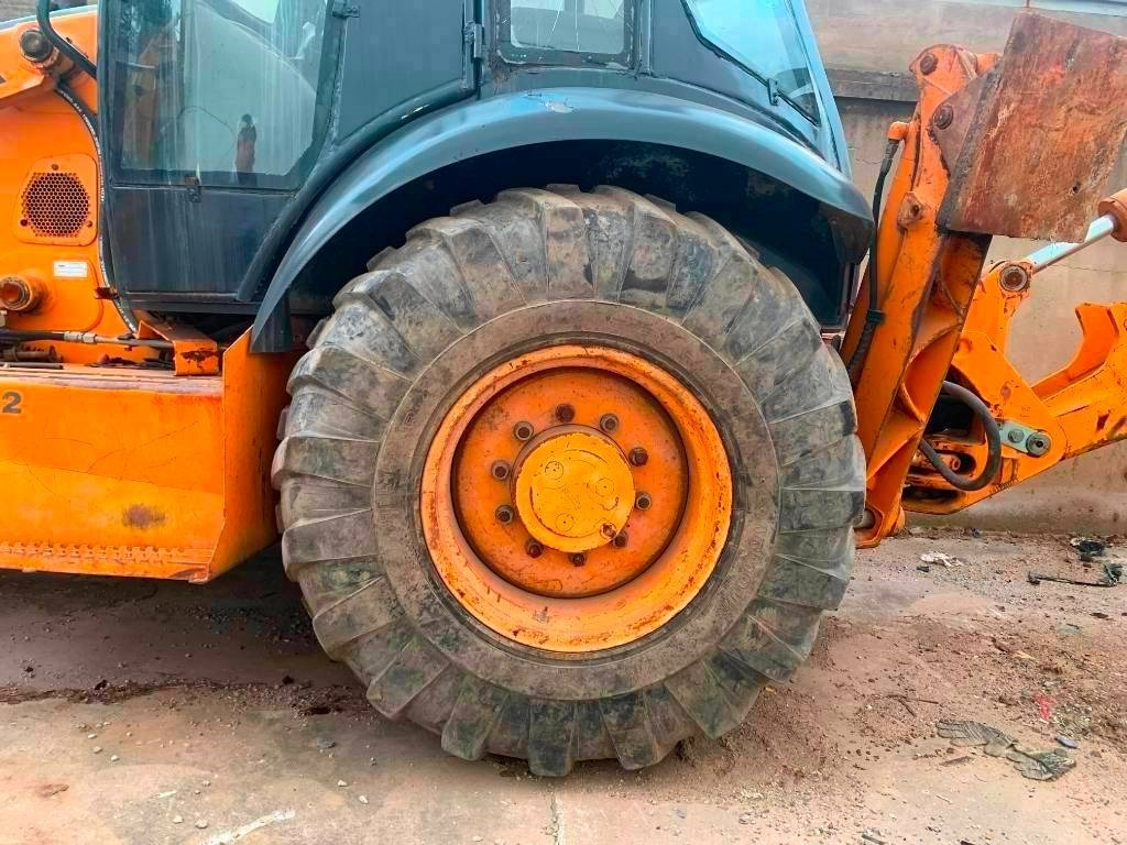 Case 580 M  - جرافة حفار: صورة 2 Case 580 M  - جرافة حفار: صورة 2