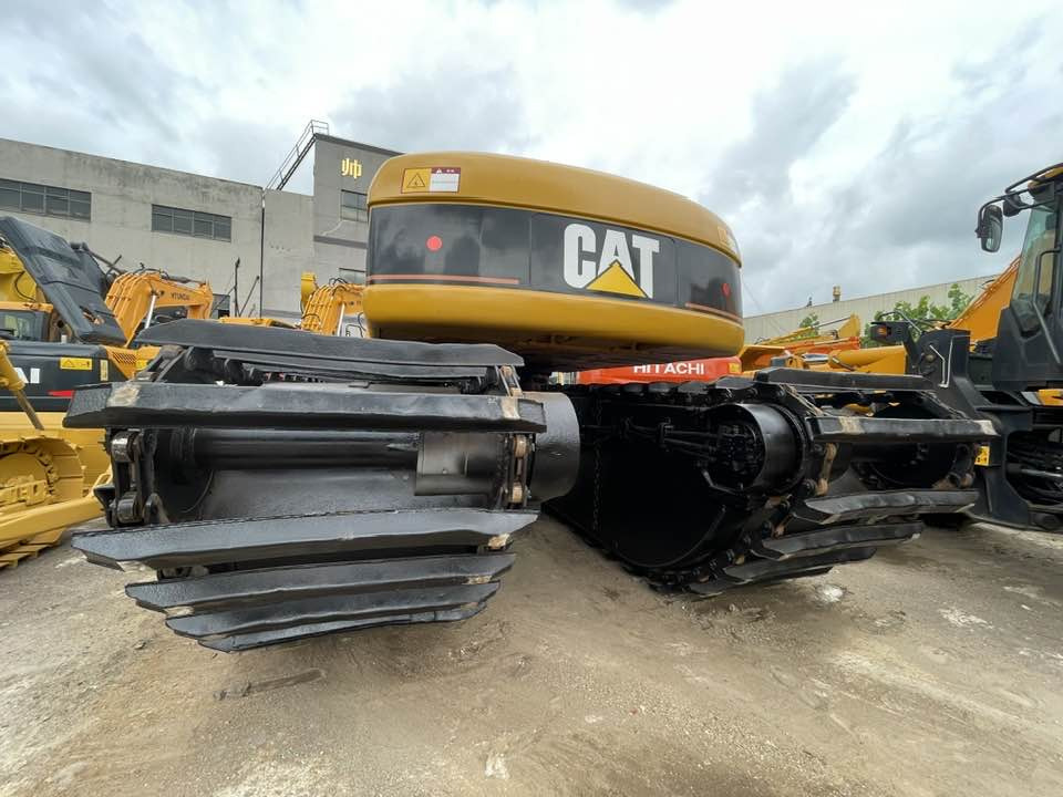 Caterpillar 320CL - حفارة: صورة 4 Caterpillar 320CL - حفارة: صورة 4
