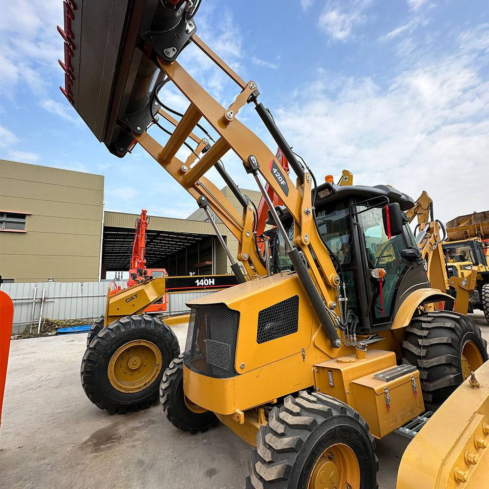 Caterpillar 420F - جرافة حفار: صورة 5 Caterpillar 420F - جرافة حفار: صورة 5