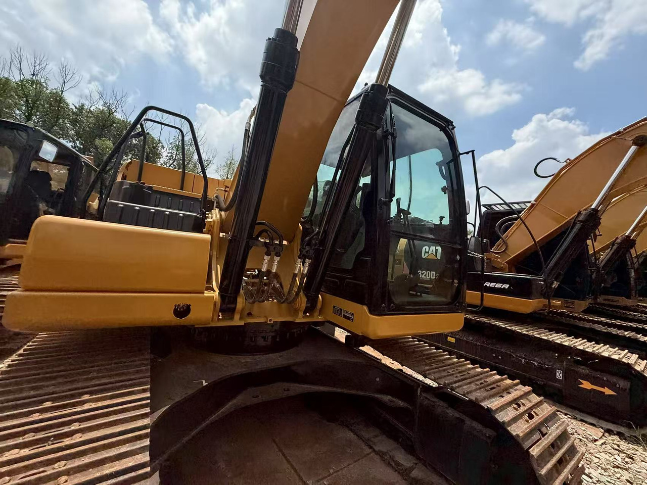 Caterpillar CAT 320 GC - حفارة: صورة 4 Caterpillar CAT 320 GC - حفارة: صورة 4