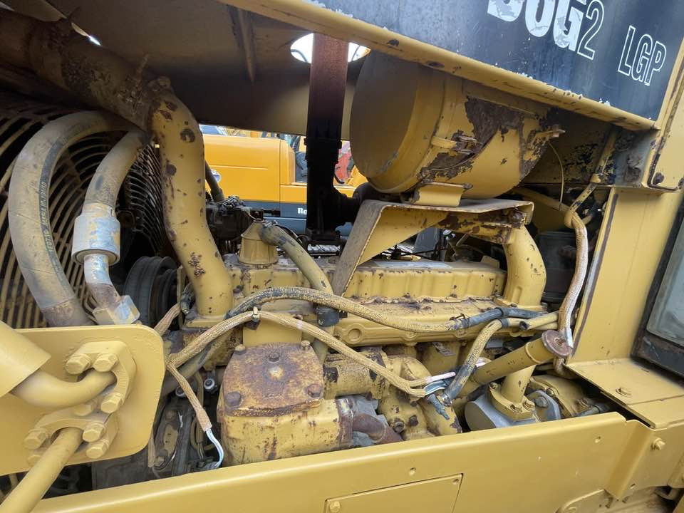 Caterpillar D6G2 LGP - جرافة: صورة 5 Caterpillar D6G2 LGP - جرافة: صورة 5