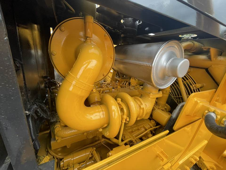 جرافة Caterpillar SD13: صورة 11