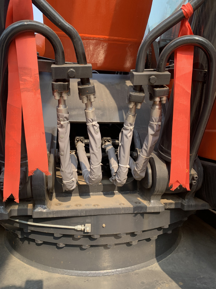 DOOSAN DX300LC-9C - حفارة دولاب: صورة 5 DOOSAN DX300LC-9C - حفارة دولاب: صورة 5