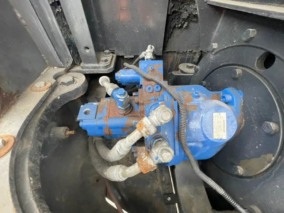 Doosan DH60-7 - حفارة مُصَّغرة: صورة 5 Doosan DH60-7 - حفارة مُصَّغرة: صورة 5