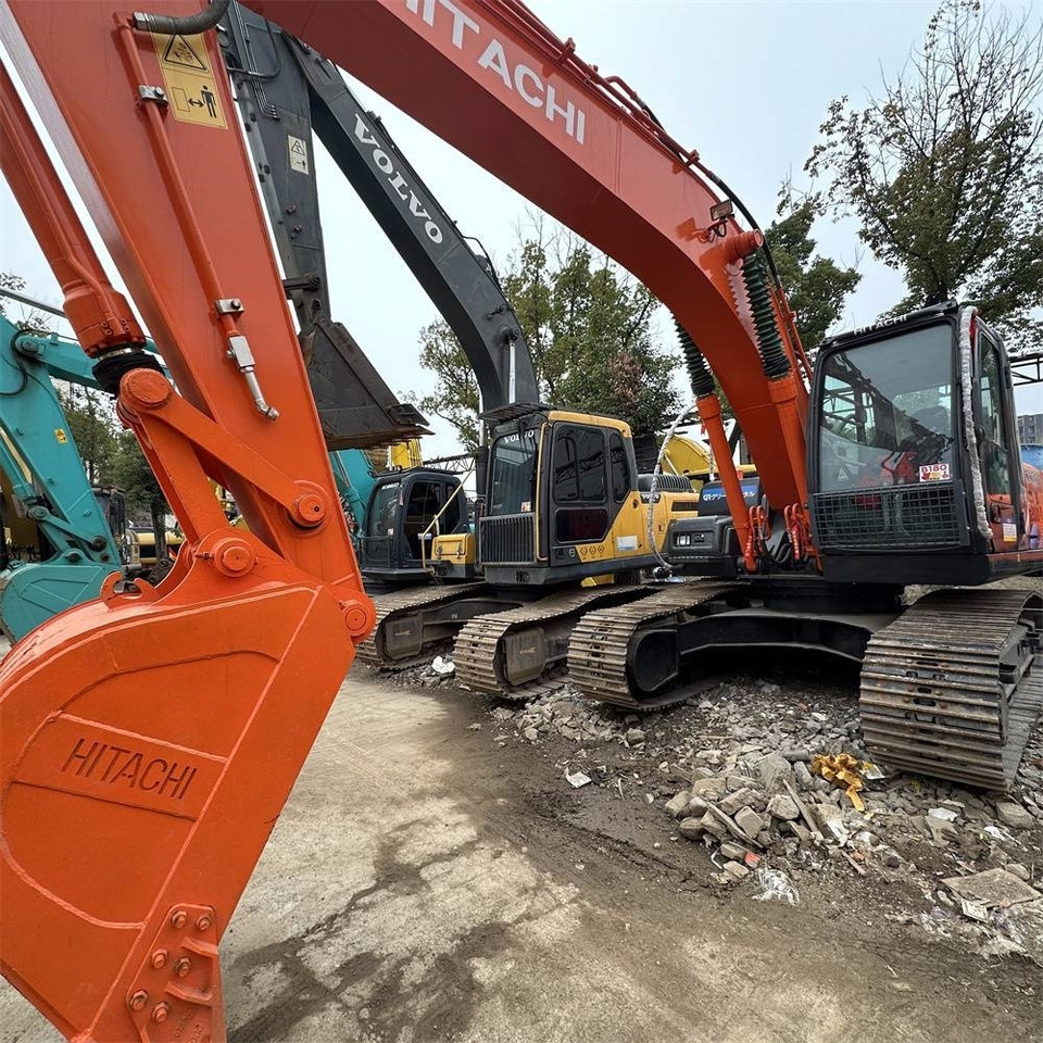 Hitachi ZX 200-3 G - حفار زحاف: صورة 1 Hitachi ZX 200-3 G - حفار زحاف: صورة 1