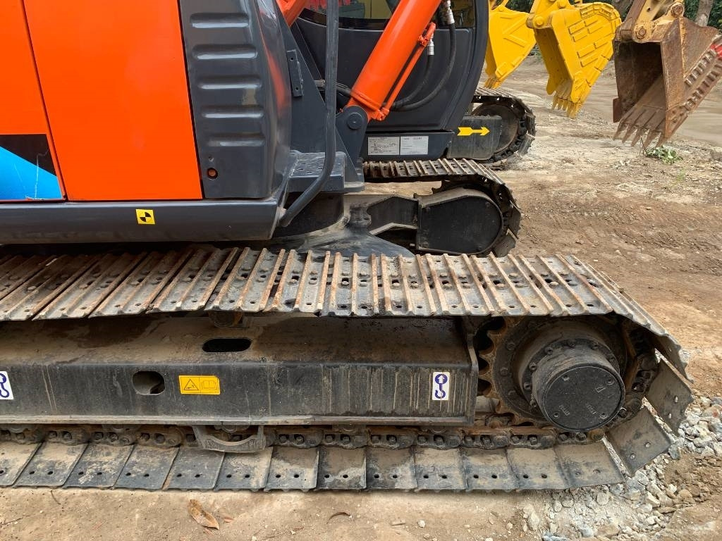 Hitachi Zaxis 70 - حفار زحاف: صورة 4 Hitachi Zaxis 70 - حفار زحاف: صورة 4