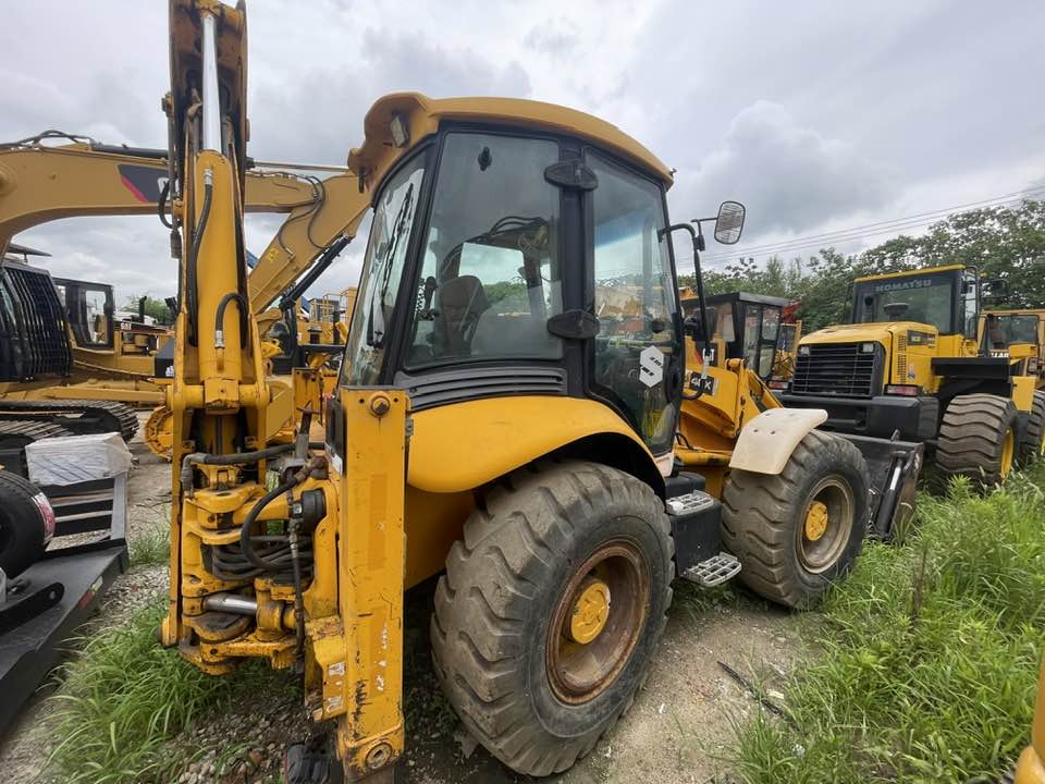 JCB 4CX Backhoe Loader - جرافة حفار: صورة 2 JCB 4CX Backhoe Loader - جرافة حفار: صورة 2