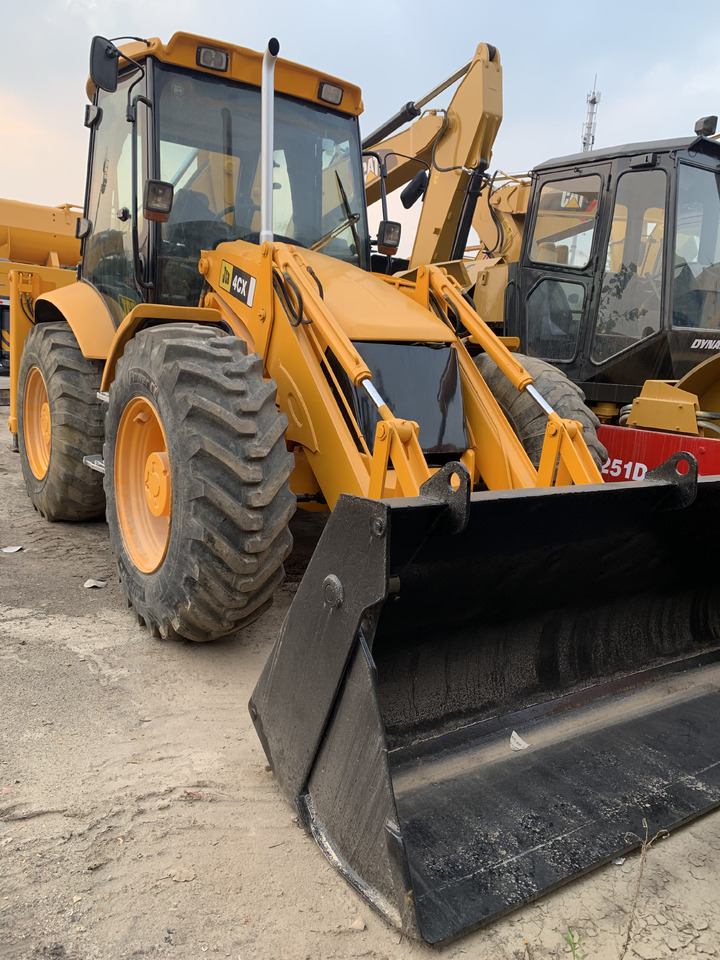 JCB 4CX - اللودر بعجل: صورة 2 JCB 4CX - اللودر بعجل: صورة 2
