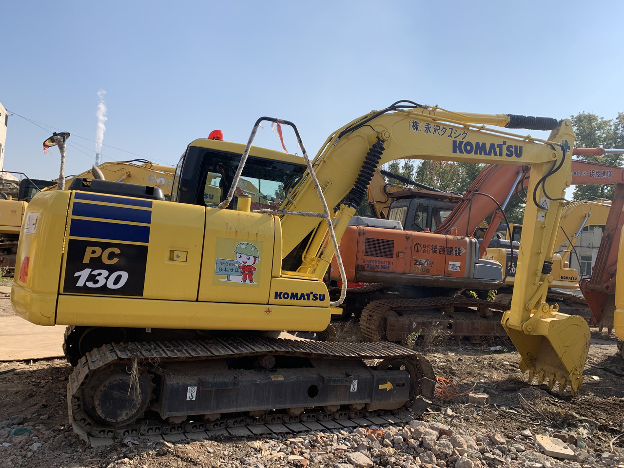 KOMATSU PC130 - حفار زحاف: صورة 4 KOMATSU PC130 - حفار زحاف: صورة 4