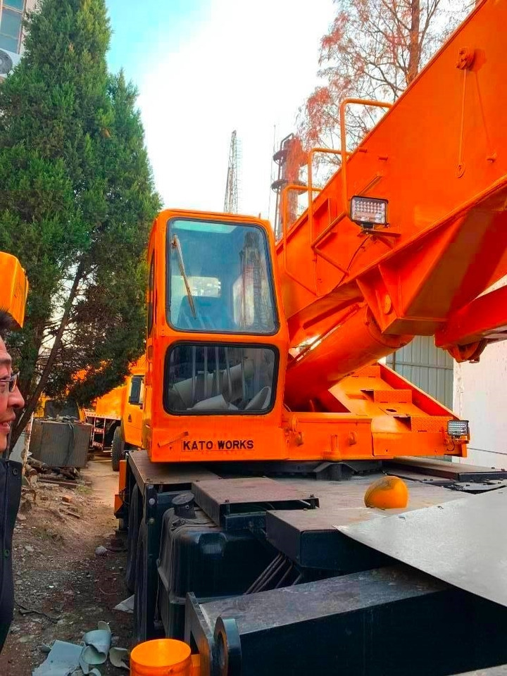 Kato NK 250 E  - رافعة لجميع التضاريس: صورة 3 Kato NK 250 E  - رافعة لجميع التضاريس: صورة 3