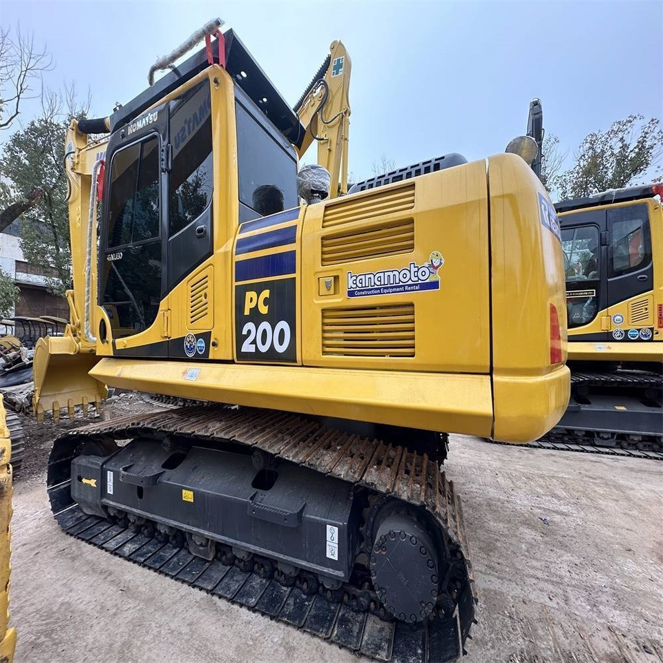 Komatsu PC 200 - حفار زحاف: صورة 4 Komatsu PC 200 - حفار زحاف: صورة 4