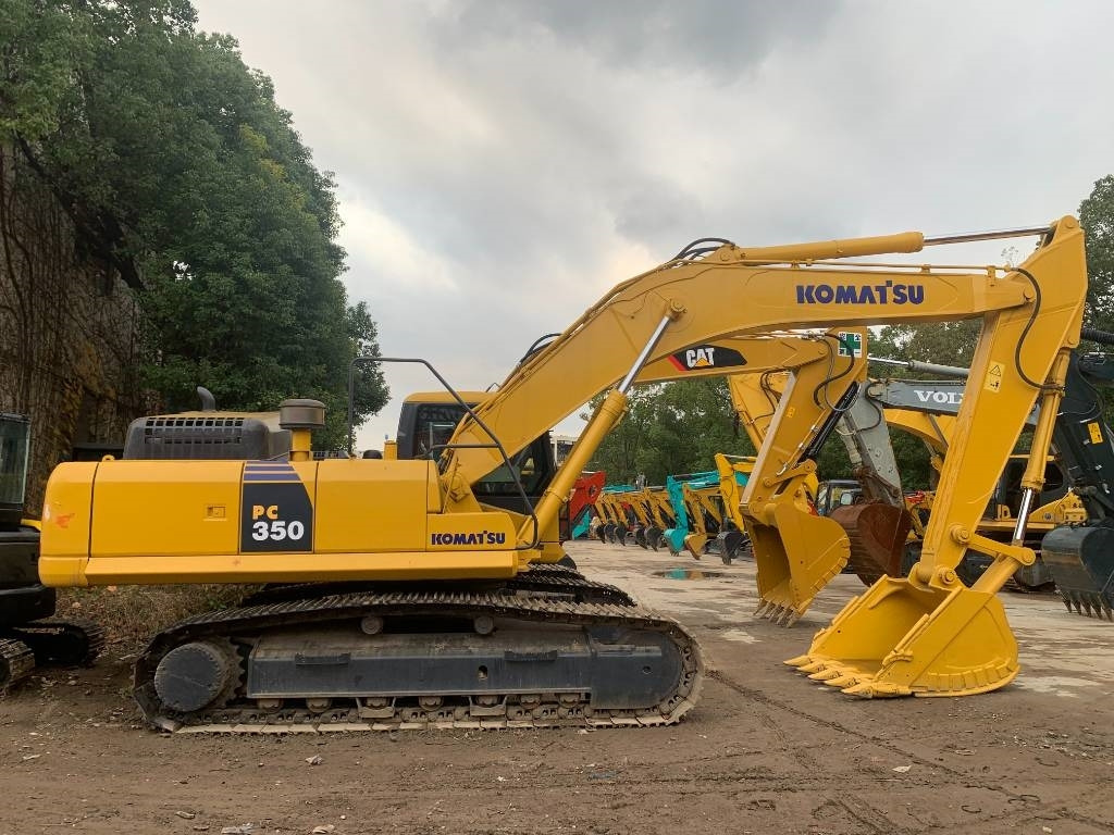 Komatsu PC 350-7 - حفار زحاف: صورة 1 Komatsu PC 350-7 - حفار زحاف: صورة 1