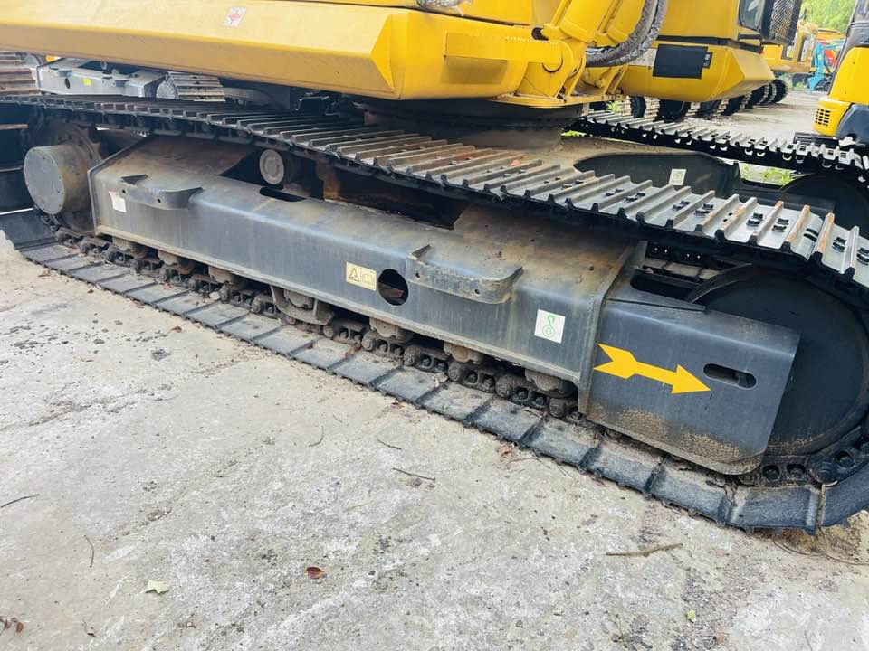 Komatsu PC130-8 - حفارة مُصَّغرة: صورة 3 Komatsu PC130-8 - حفارة مُصَّغرة: صورة 3