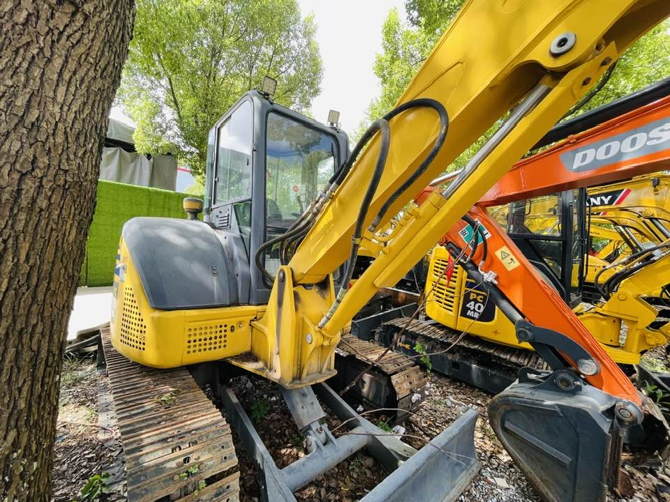 Komatsu PC55MR - حفارة: صورة 1 Komatsu PC55MR - حفارة: صورة 1