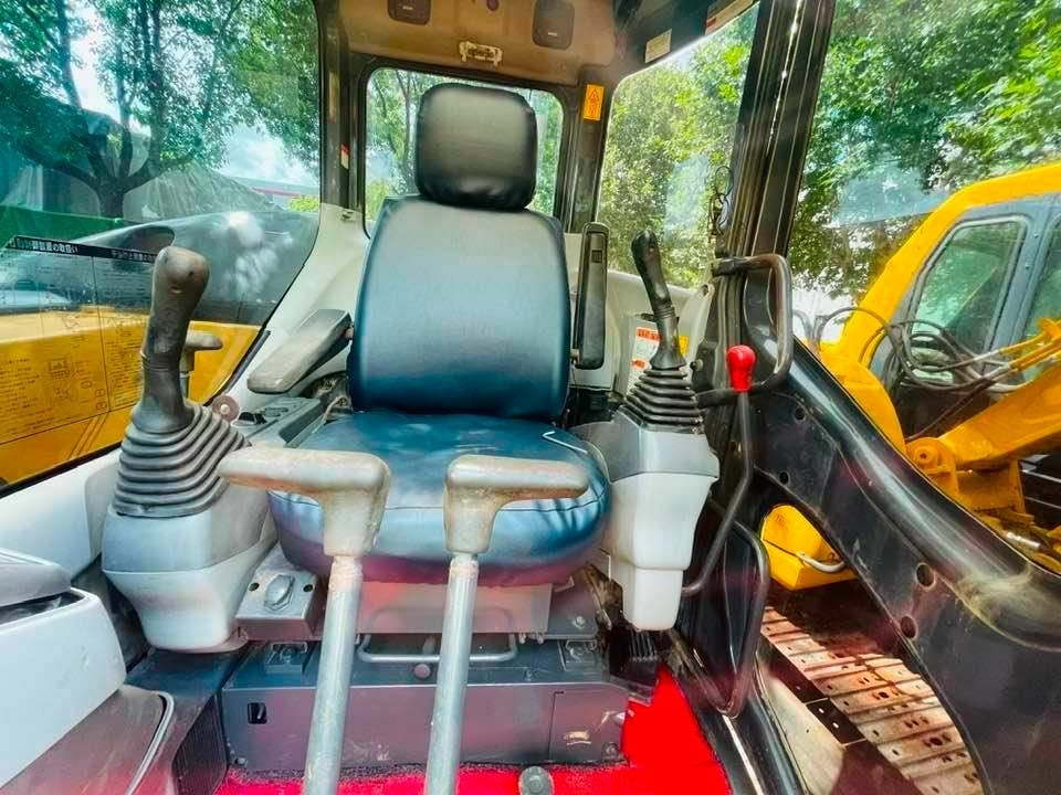 Komatsu PC78US-11 - حفارة مُصَّغرة: صورة 4 Komatsu PC78US-11 - حفارة مُصَّغرة: صورة 4