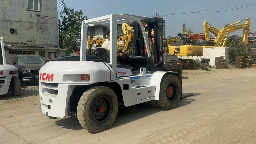 TCM FD 100 Z8 - رافعة تلسكوبية: صورة 2 TCM FD 100 Z8 - رافعة تلسكوبية: صورة 2