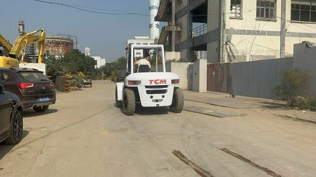 TCM FD 100 Z8 - رافعة تلسكوبية: صورة 4 TCM FD 100 Z8 - رافعة تلسكوبية: صورة 4