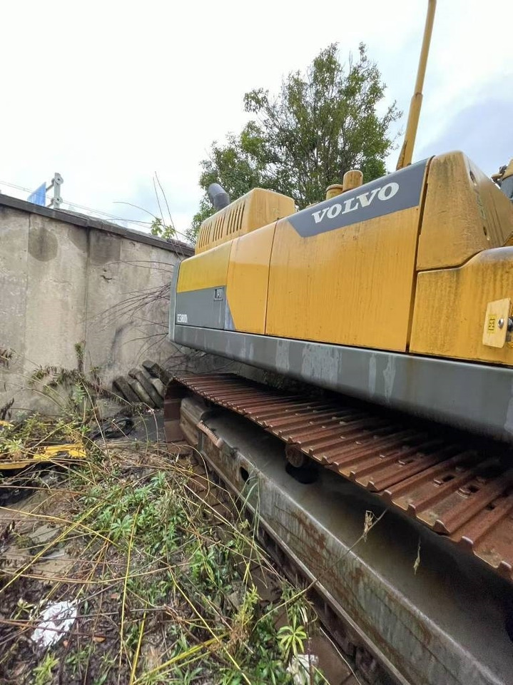 Volvo EC 380 DL - حفار زحاف: صورة 3 Volvo EC 380 DL - حفار زحاف: صورة 3